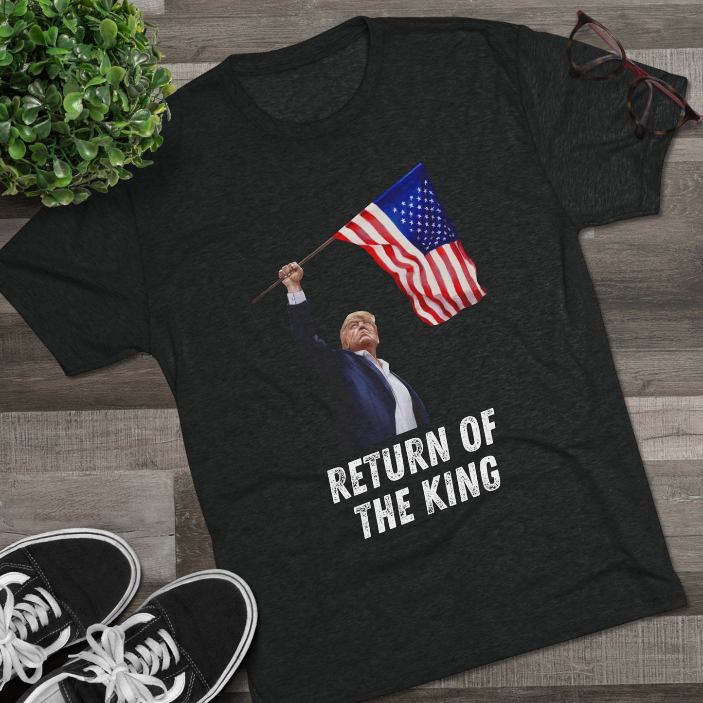 RETURN OF THE KING. Donald Trump Flag Shirt, Trump Shot Shirt, Trump Assassination, Trump 2024, President Trump, LOTR, ROTK